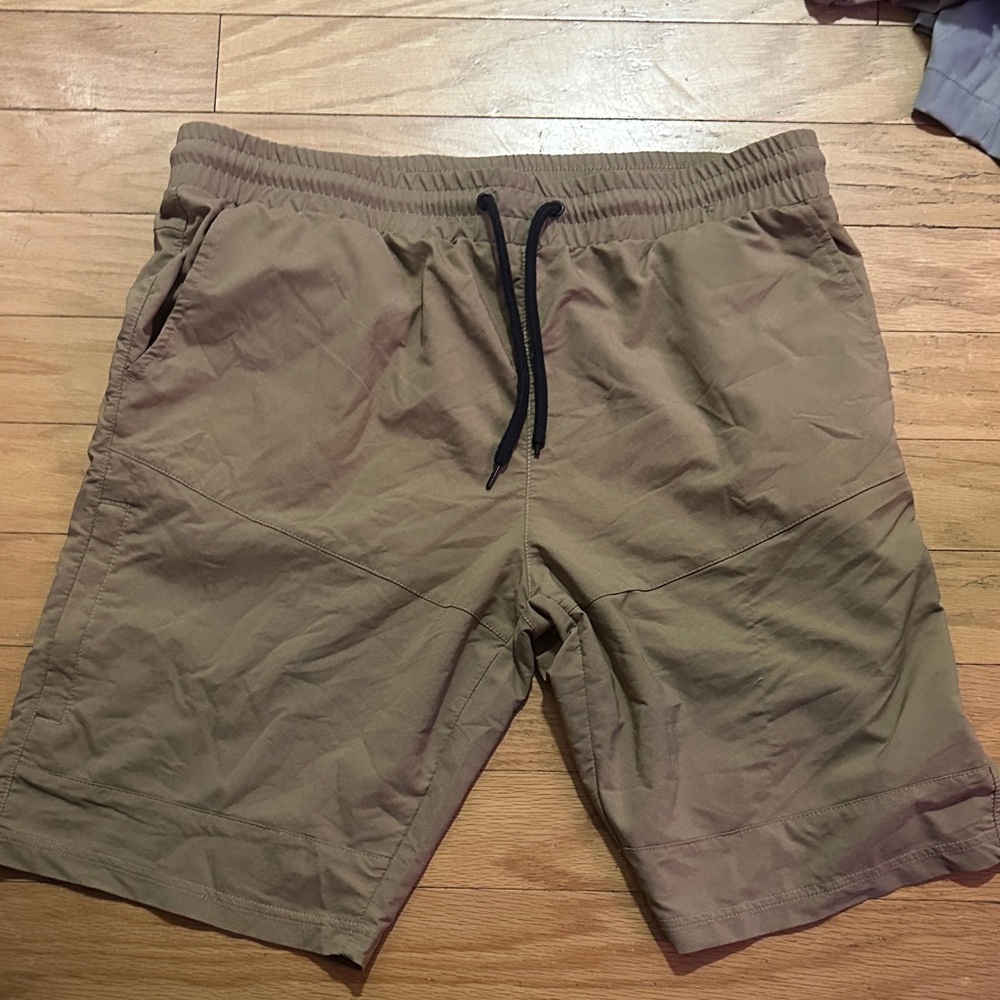 Men's Athletic Tan Shorts with Drawstring